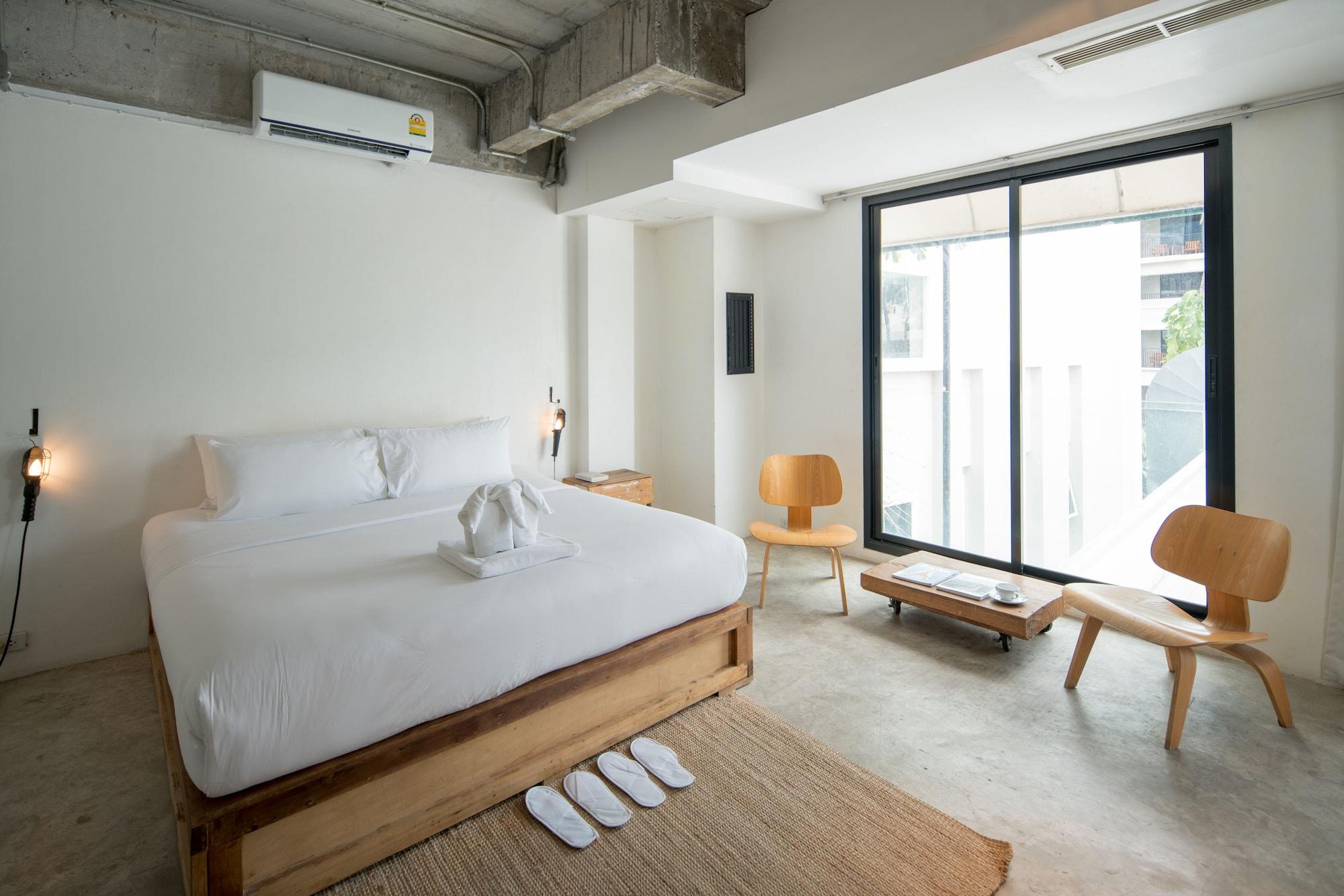 Ella Bed Bed & Breakfast Patong Exterior photo